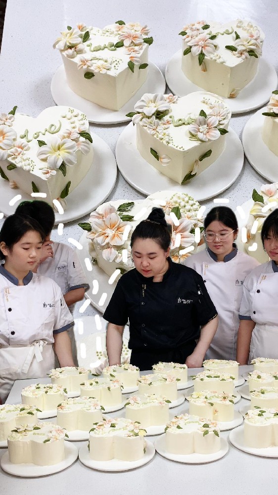 👏欢迎观看0⃣️基础小白们勇闯烘焙界👍